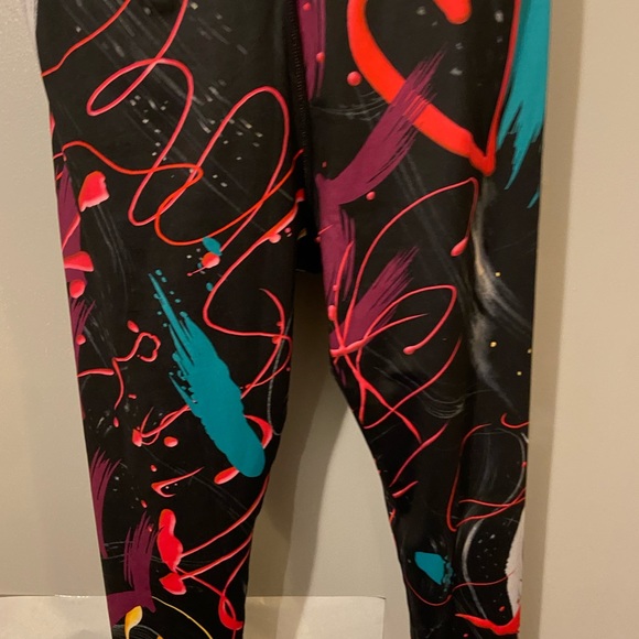 Graffiti and Hearts Vibrant Multi-Color Leggings - Picture 6 of 11